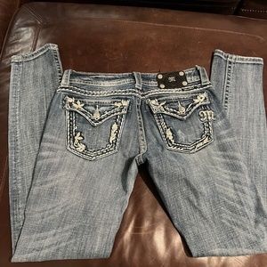 Miss Me Jeans Womens Size 28x31” Blue Skinny Low Rise Rhinestone Denim Ladies